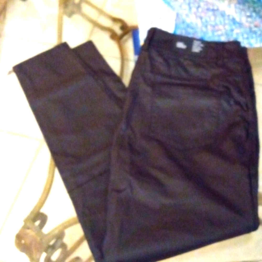 NWT SZ 24 CHIC DENIM